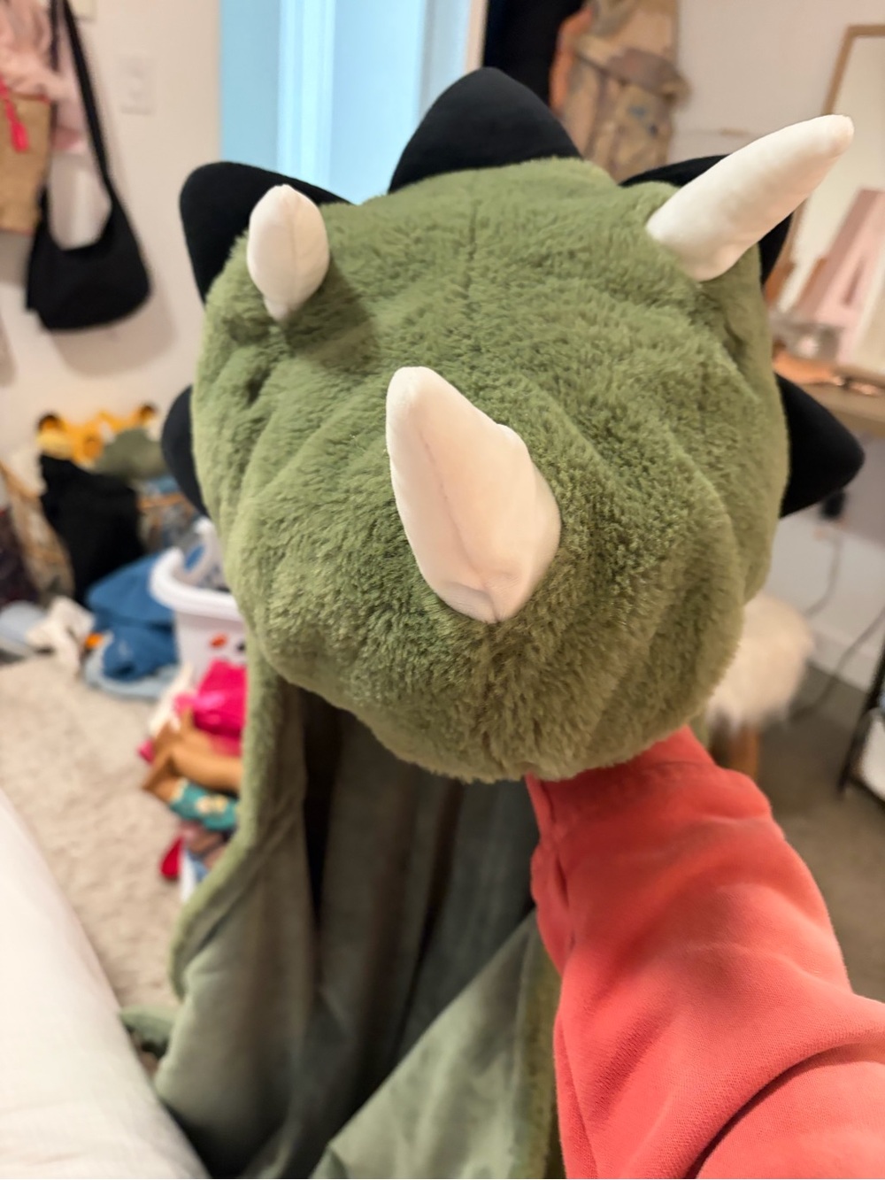 Pillowfort Green Dinosaur Hooded Plush Blanket with White Horns